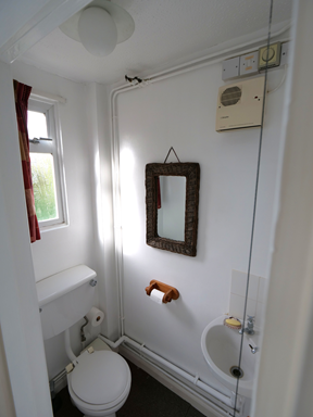 12 Roman Hill downstairs toilet