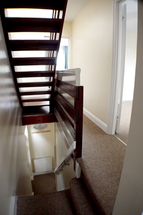 34A_George_Street_stairs_and_landing.png