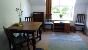 4 Celtic house living dining room