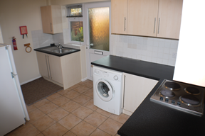 4-seeleys-court-Kitchen.png