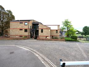 19 Beaulands Close front